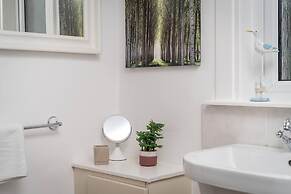 Heavenly Heather Cottage