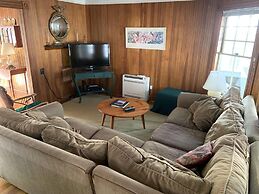 Cozy Cottage by the Sea - Y672 Brought to you by GetAway Vacations