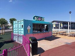 Captivating 3 bed Caravan in Scarborough