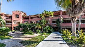 Condo 223 El Careyes Club & Residences