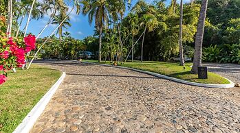 Condo 223 El Careyes Club & Residences