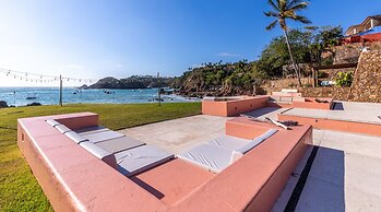 Condo 223 El Careyes Club & Residences