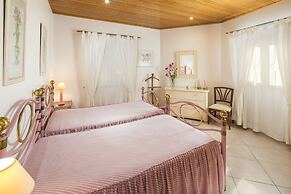 Private 2 Bed Apartment in Albufeira Old Town