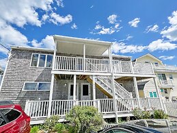 W148 Wonderful Beachfront Property For A Family Vacation 3 Bedroom Hom