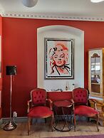 Weinbergs hotel