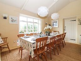 Higher Hill House