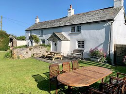 Higher Hill House