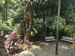 CASA SUYTE LEGUIZAMON