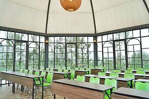 Azana Essence Selo Boyolali