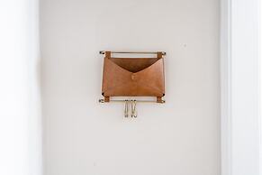 Aesthetic Vibrant 2BR Apt Lincoln Square