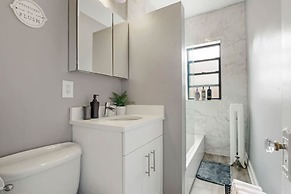 Chicago Lifestyle 3BR Apt in Lake View