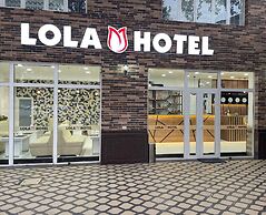 Lola Hotel