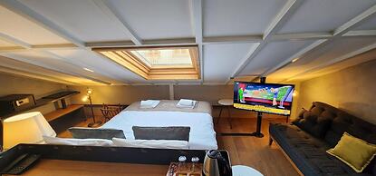 Aleksandr Pera Hotel