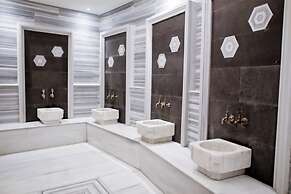 Aleksandr Pera Hotel