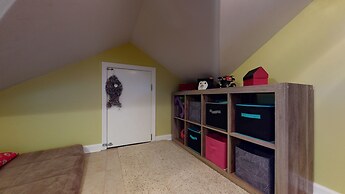 Carried Away 4 Bedroom Home