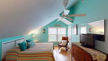 Carried Away 4 Bedroom Home