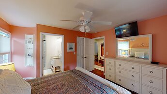 Carried Away 4 Bedroom Home