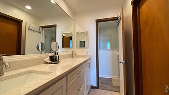 Oakridge Cottage 3 Bedroom Home