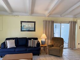 Sea Cottage Apartment 1 Bedroom Duplex