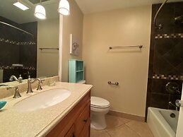 Holland House Duplex 3 Bedroom Duplex