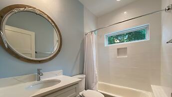 Sand Dollar Lodge 3 Bedroom Home