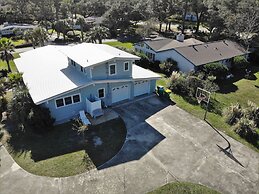 Island Breeze 5 Bedroom Home