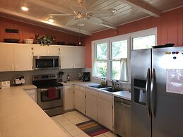 Island Breeze 5 Bedroom Home