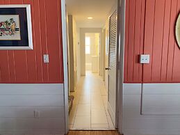 Island Breeze 5 Bedroom Home