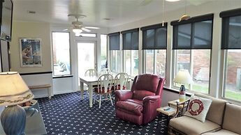 Sherry's Cove 4 Bedroom Home