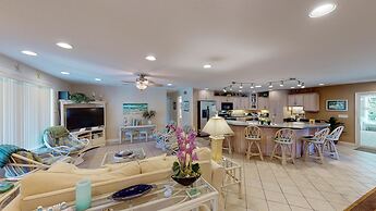 Newmans Beachview 3 Bedroom Home