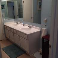 Island Retreat 5 Bedroom Home