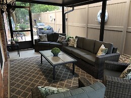 Island Retreat 5 Bedroom Home