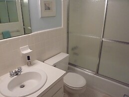 Island Retreat 5 Bedroom Home