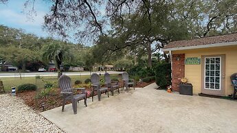 Island Retreat 5 Bedroom Home