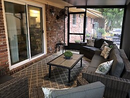 Island Retreat 5 Bedroom Home