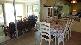 Cottage By The Sea - Unit A 3 Bedroom Duplex