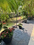 Big Island Lunapule Condos 102a 2 Bedroom Condo