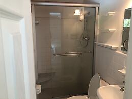 Kisses Cottage 4 Bedroom Home