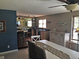 Kisses Cottage 4 Bedroom Home