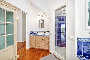 Jekyll House 5 Bedroom Home