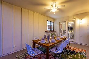 Kathleen House 4 Bedroom Home by RedAwning