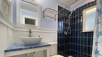 Cuddlefish 4 Bedroom Home