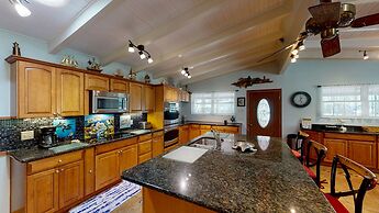 Barronhaus 4 Bedroom Home