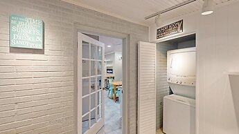 Beachy Sisters B 4 Bedroom Duplex