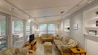 Beachy Sisters B 4 Bedroom Duplex