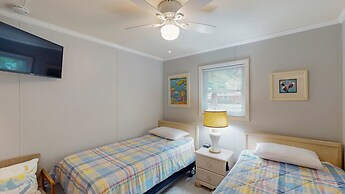 Beachy Sisters B 4 Bedroom Duplex