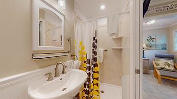 Beachy Sisters B 4 Bedroom Duplex