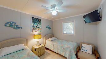 Beachy Sisters B 4 Bedroom Duplex