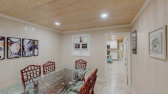 Beachy Sisters B 4 Bedroom Duplex