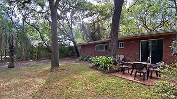 Very Nice Cottage 3 Bedroom Home